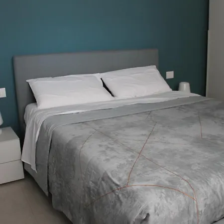 Apartamento Newton30 - Luminoso Bilocale In Zona Servita